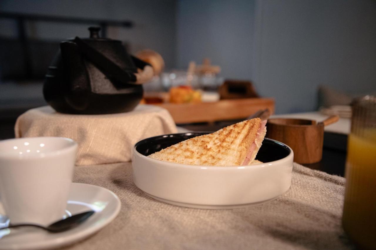ホテル The Sanctuary Urban Retreat ローマ エクステリア 写真